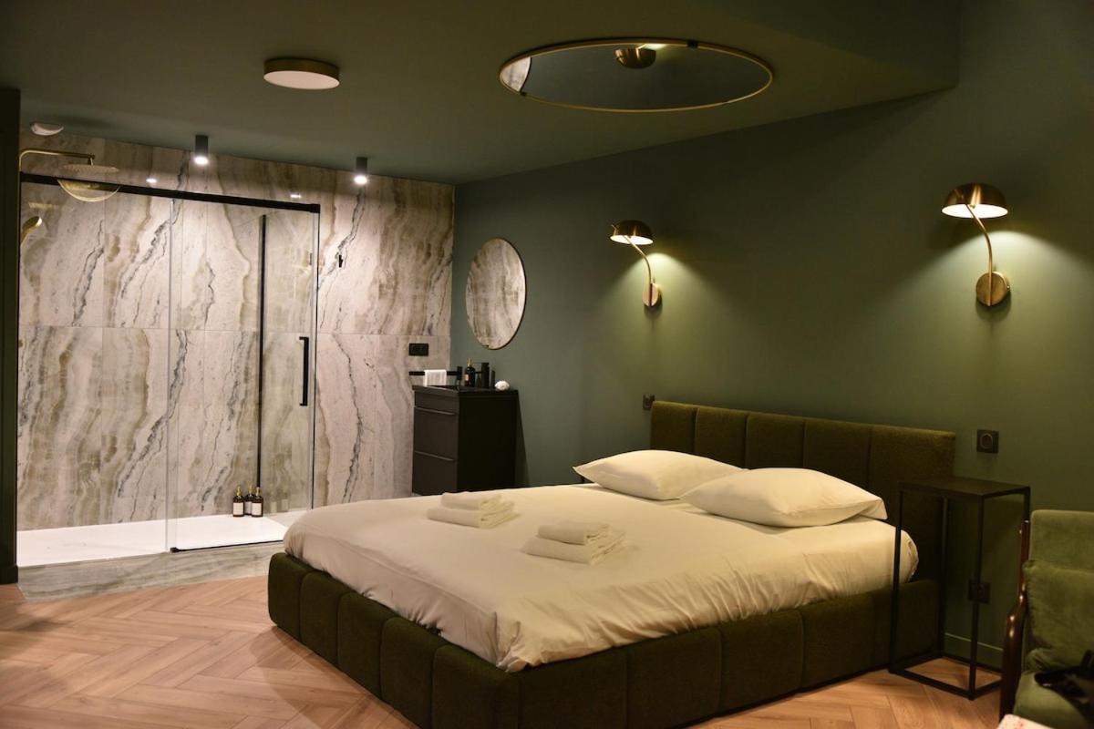 Volupte - L0ve R00m By Prim0 C0nciergerie Apartment Clermont-Ferrand